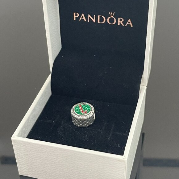 Disney Parks 2022 Merry Christmas Minnie Castle Candy Cane Pandora Charm - Picture 3 of 6